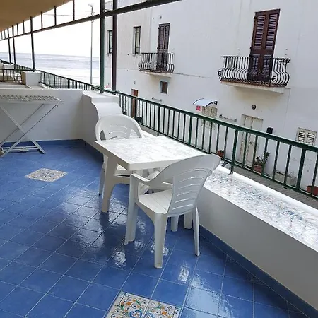 Blu Apartment *